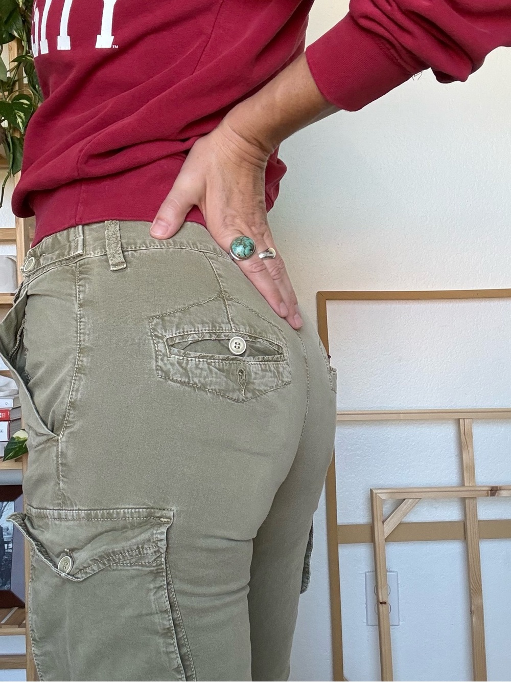 Women’s Olive Cargo Pants with Utility Pockets